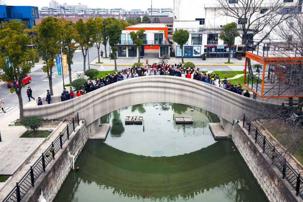 A Shanghai il ponte pedonale più lungo stampato in 3D