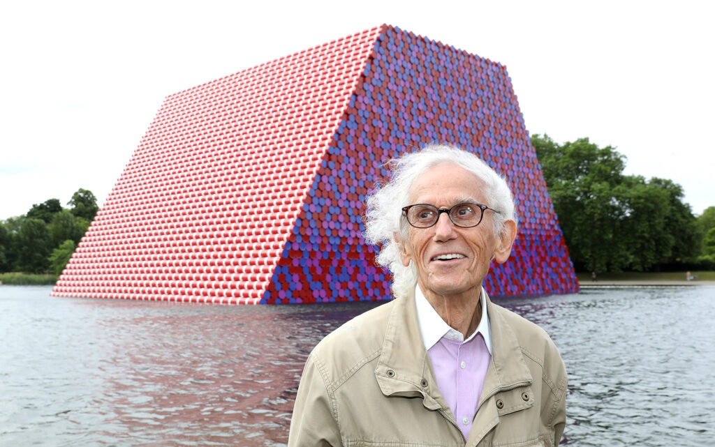 Addio a Christo, l'artista che impacchettava il mondo