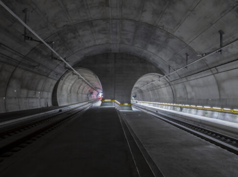 Alptransit, il più grande progetto infrastrutturale della Svizzera degli ultimi decenni