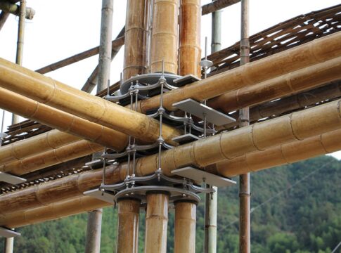 Costruire in bamboo, i progetti di Mauricio Cardenas