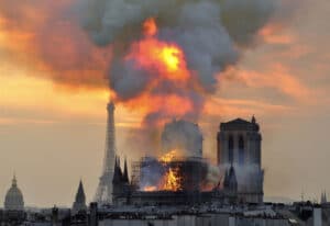 Incendio Notre Dame