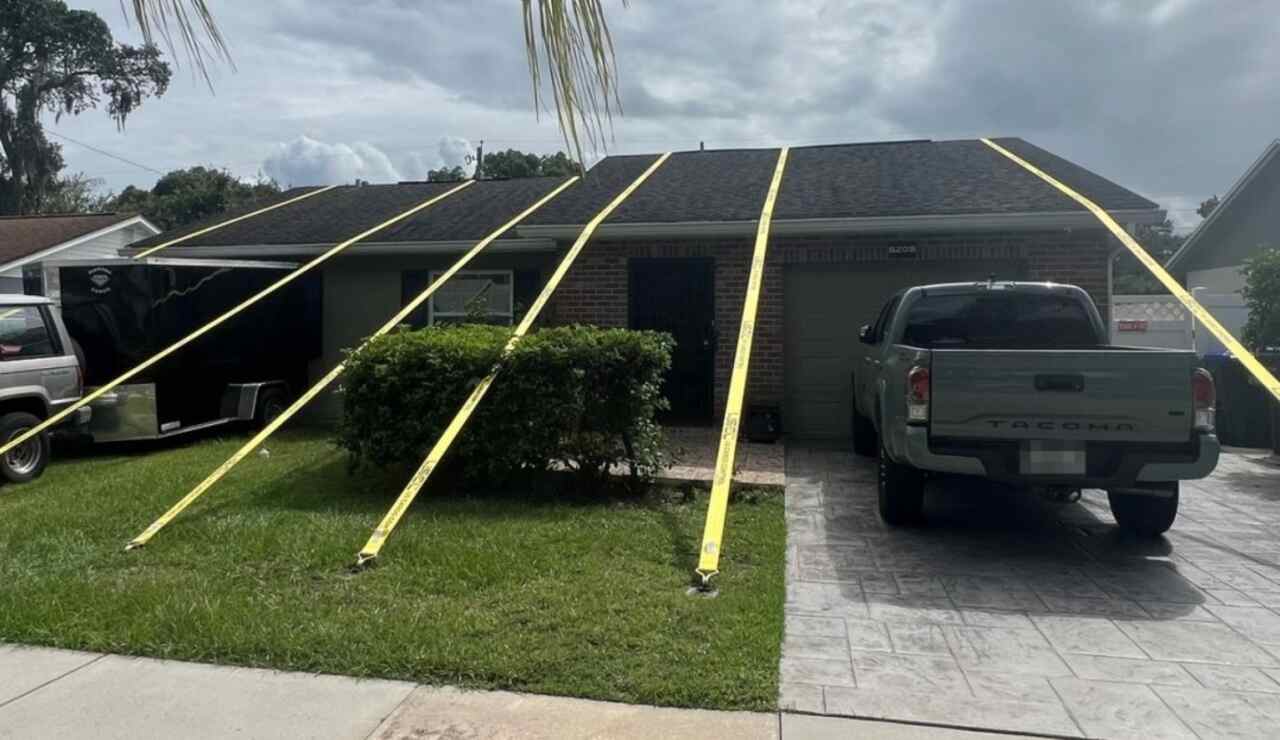 Florida: A man wrapped up his house to protect it from Hurricane Milton