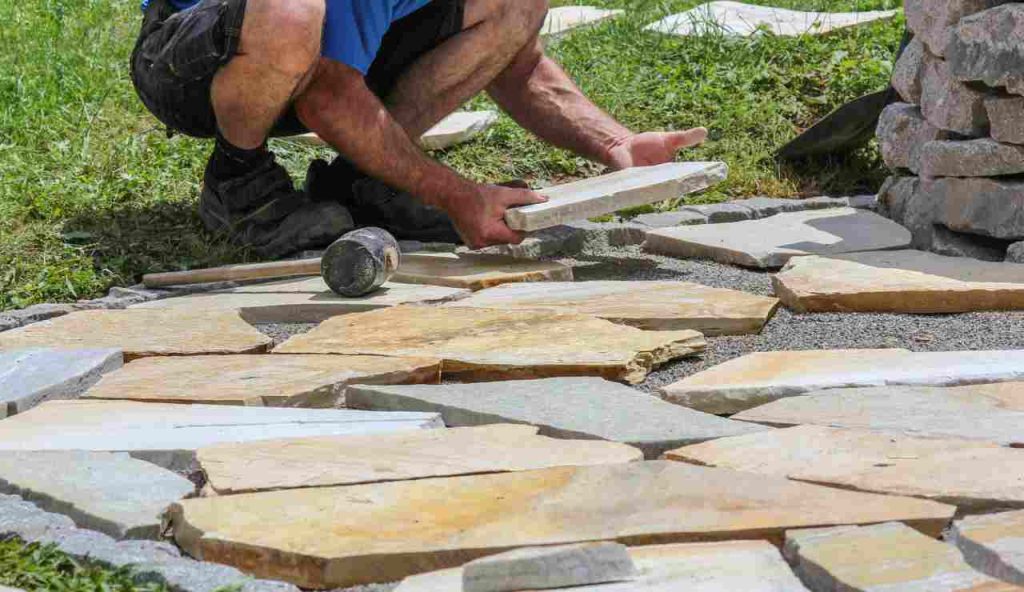 Un mosaico in giardino