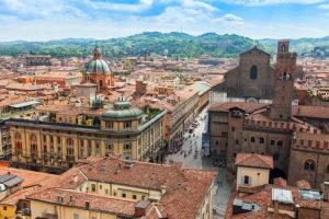 Bologna affitti 500 euro mese destinate famiglie