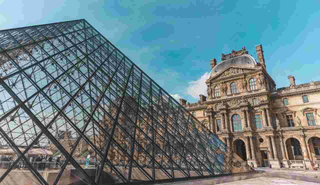 Museo del Louvre